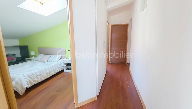 Villa - 205 m² - 7 pièces