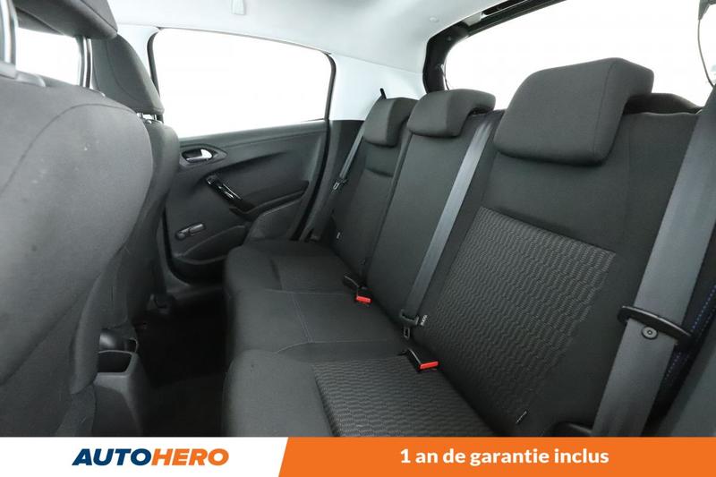 Peugeot 208 1.6 Blue-HDi Style 5p 75 ch