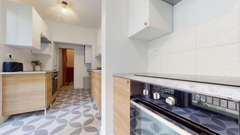 Maison en pierre - 158 m² - 8 pièces