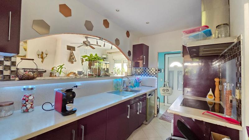 Maison - 140 m² - 5 pièces