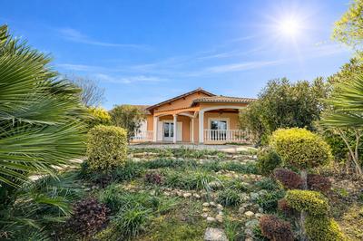 Maison - 119 m² - 5 pièces