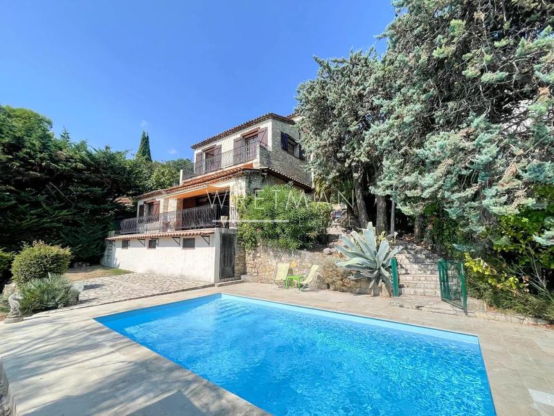 Villa - 111 m² - 5 pièces