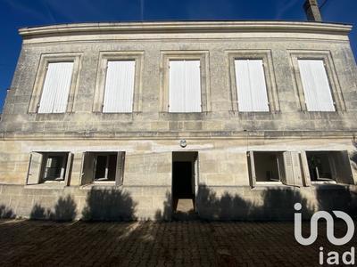 Maison - 135 m² - 3 pièces