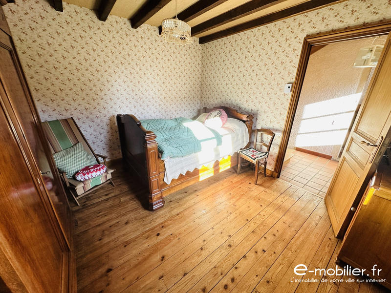 Maison - 172 m² - 7 pièces