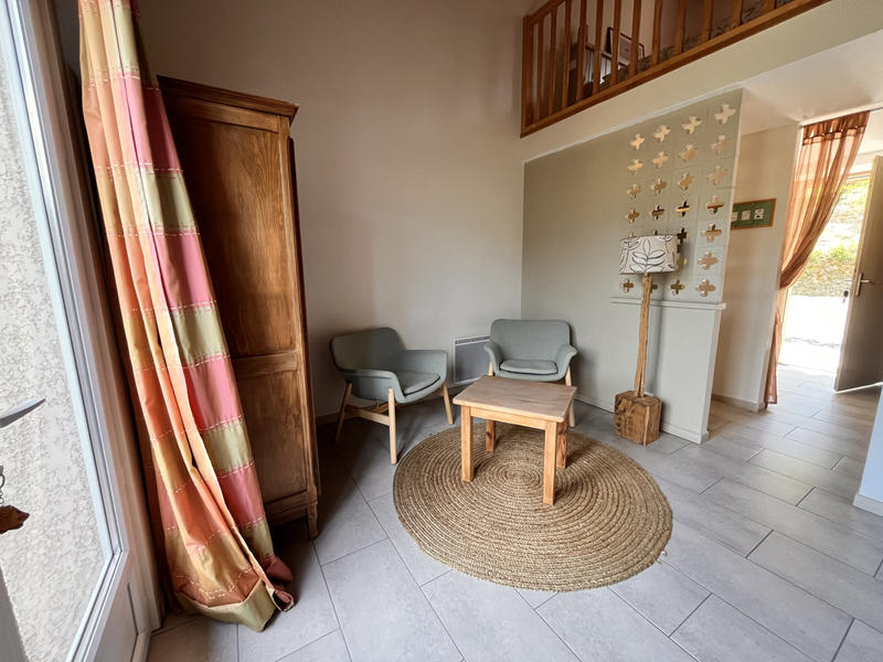 Maison - 260 m² - 8 pièces