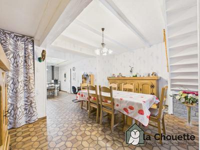 Maison - 111 m² - 5 pièces