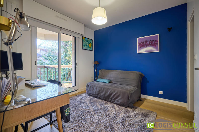 Appartement - 99 m² - 5 pièces