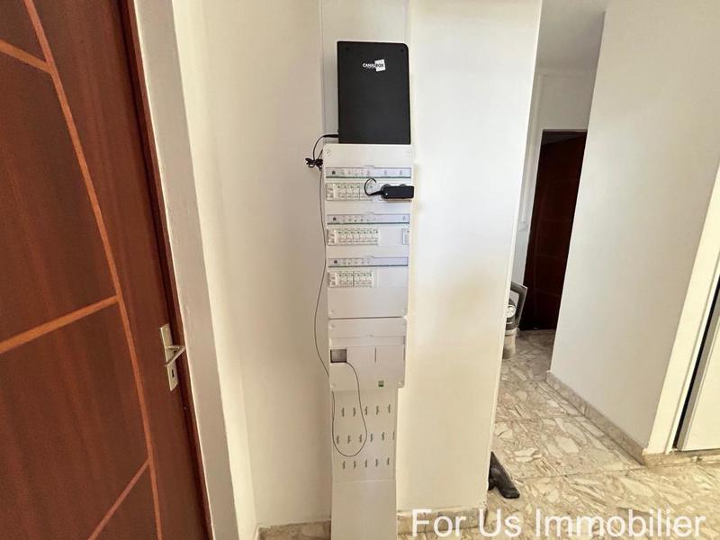 Appartement - 93 m² - 4 pièces