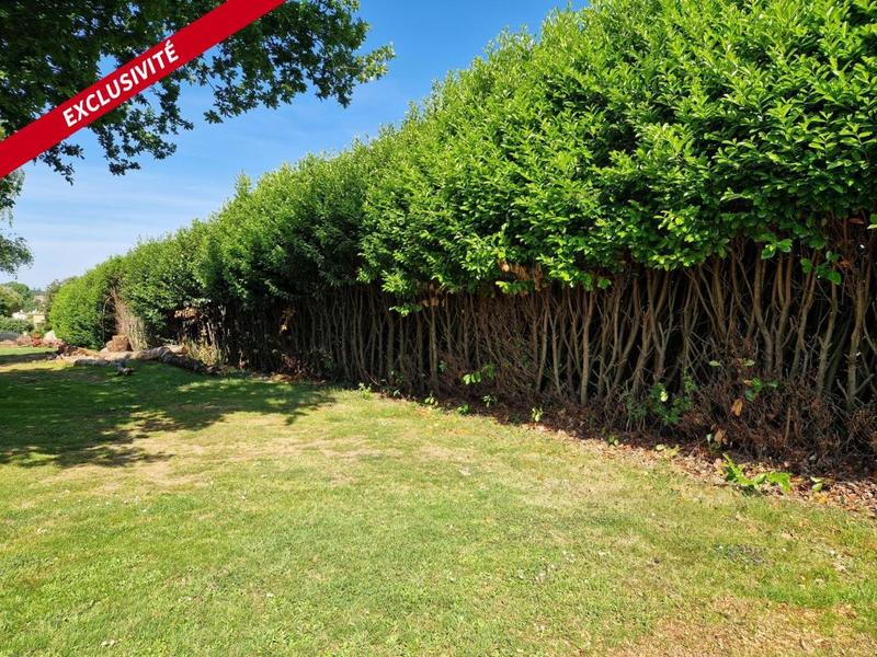 Terrain constructible - 1 765 m²