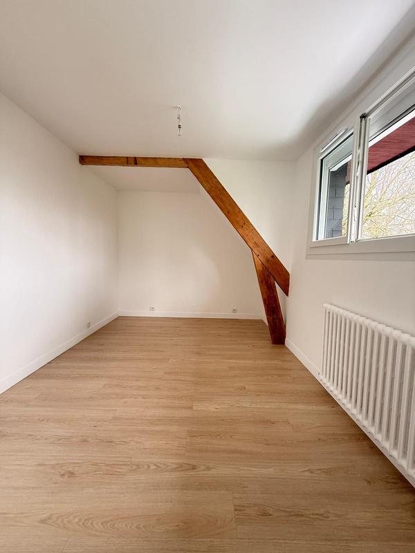 Maison - 91 m² - 4 pièces