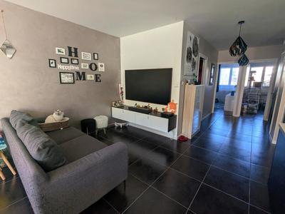 Appartement - 77 m² - 4 pièces