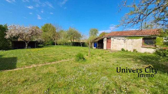 Maison - 101 m² - 6 pièces