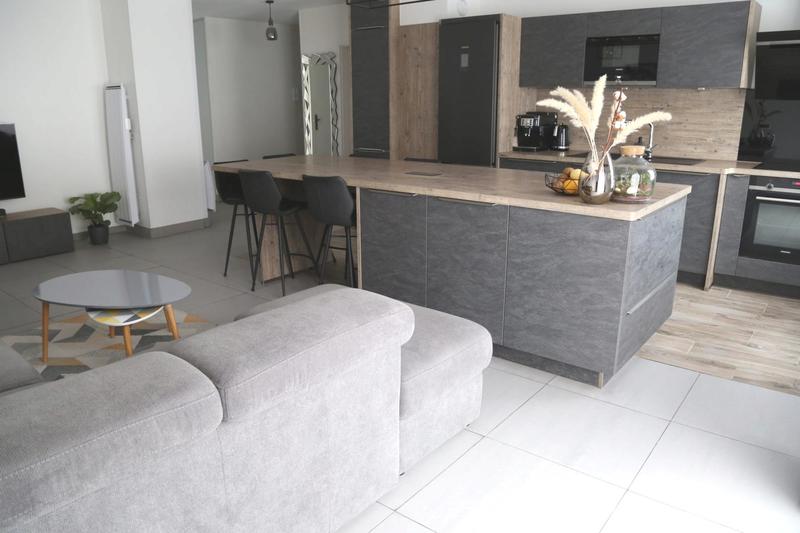 Appartement - 84 m² - 4 pièces