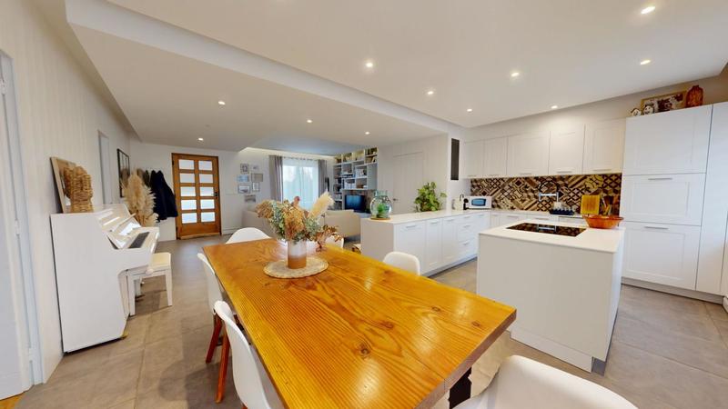 Villa - 103 m² - 4 pièces