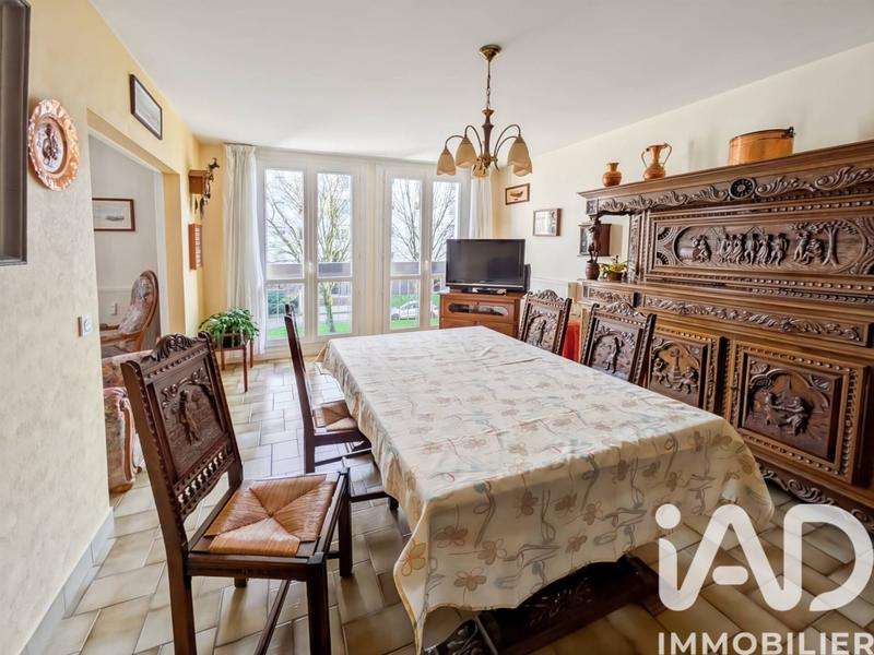 Appartement - 90 m² - 5 pièces