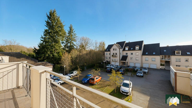 Appartement - 84 m² - 3 pièces