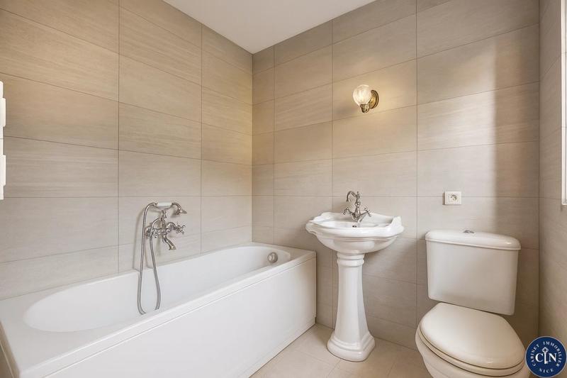 Maison - 143 m² - 5 pièces