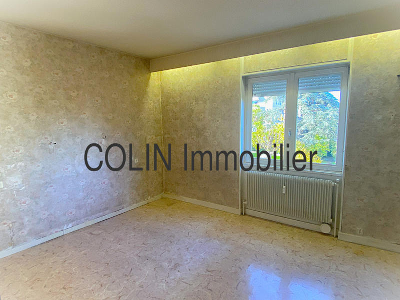 Appartement - 90 m² - 4 pièces