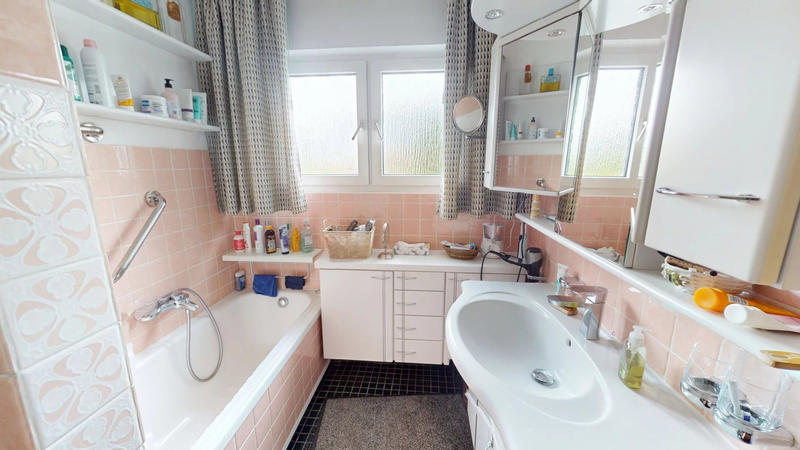 Maison - 192 m² - 5 pièces