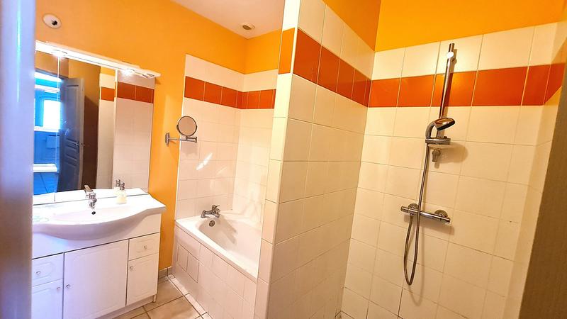 Appartement - 83 m² - 3 pièces