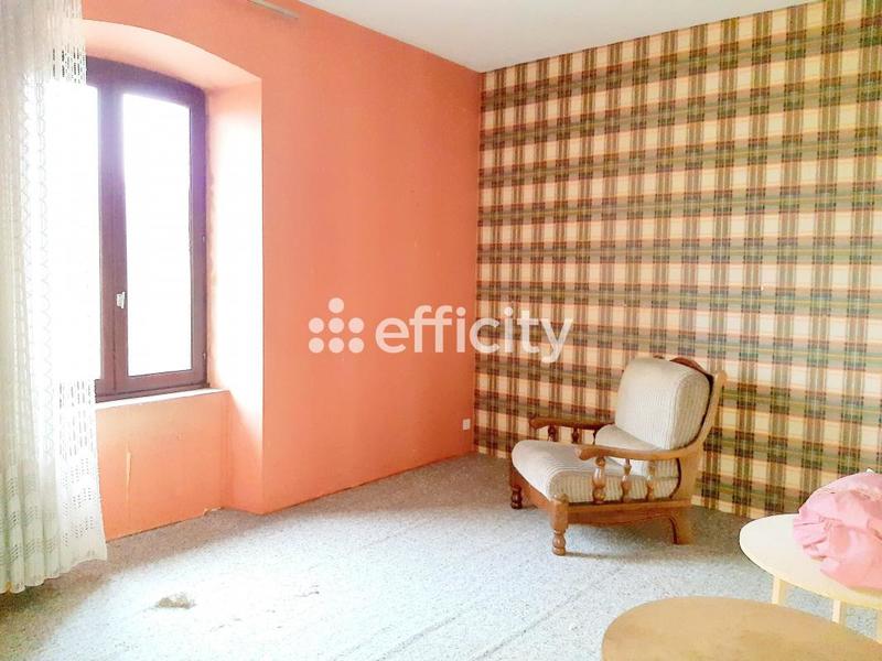 Maison - 166 m² - 7 pièces