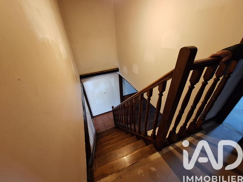 Maison - 200 m² - 5 pièces