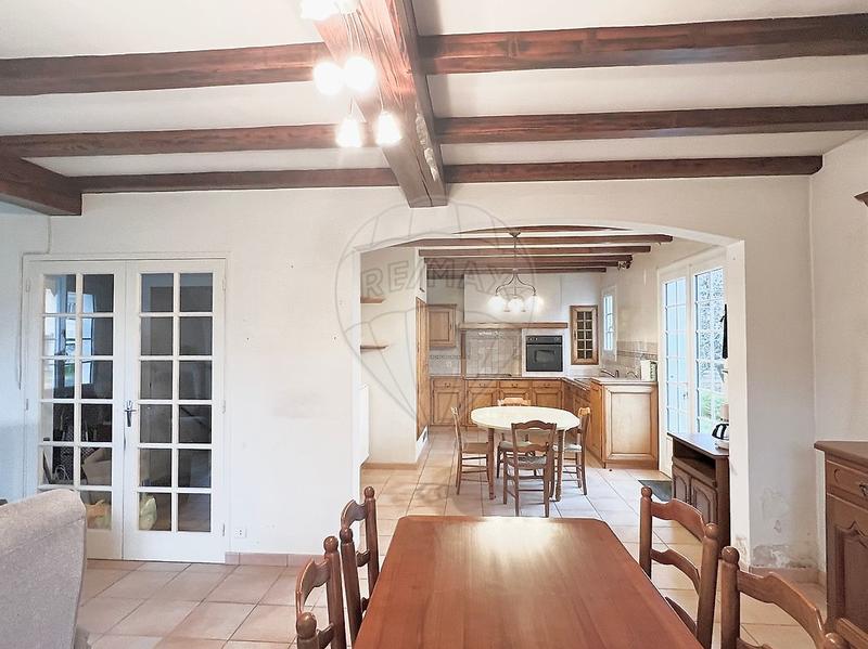 Maison - 138 m² - 7 pièces