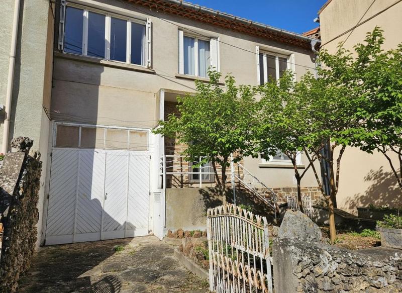 Maison de village - 125 m² - 6 pièces