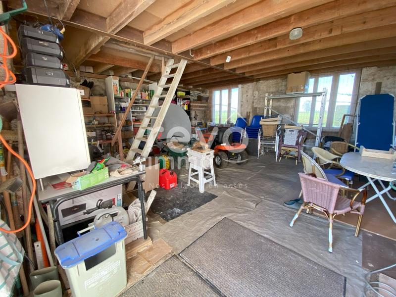 Maison - 145 m² - 9 pièces