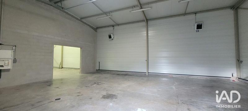 Local commercial - 396 m²
