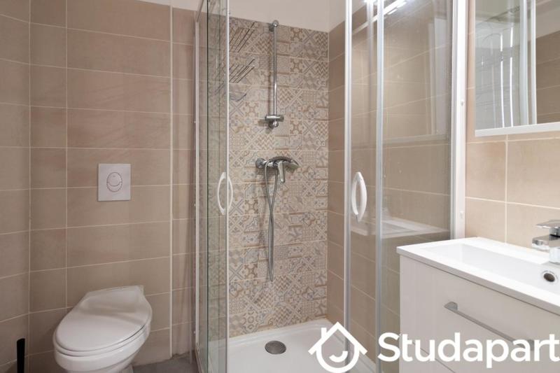 Chambre - 16 m² - 1 pièce