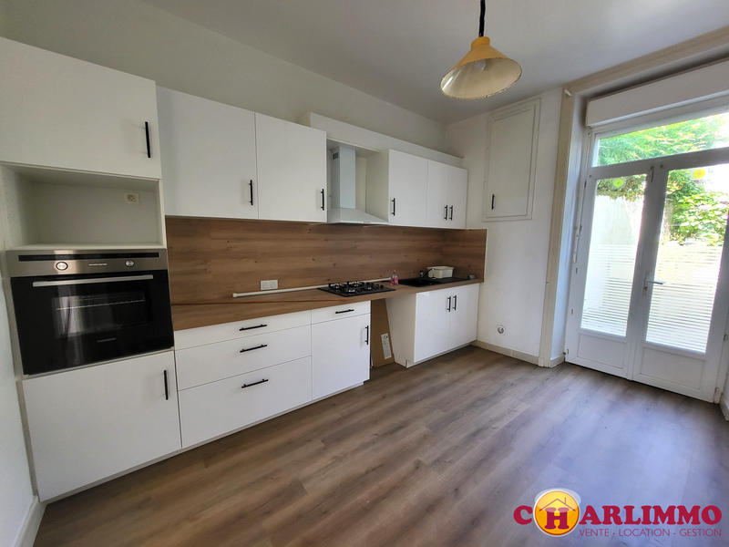 Maison traditionnelle - 125 m² - 5 pièces