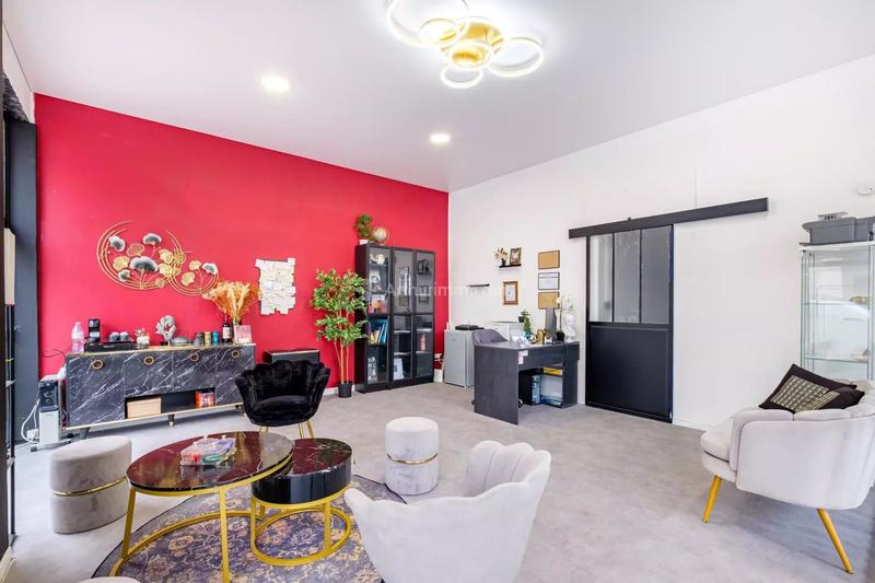 Bureau - 68 m² - 2 pièces