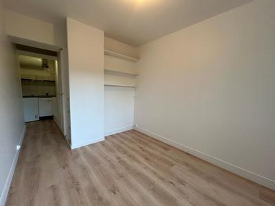 Studio - 13 m² - 1 pièce