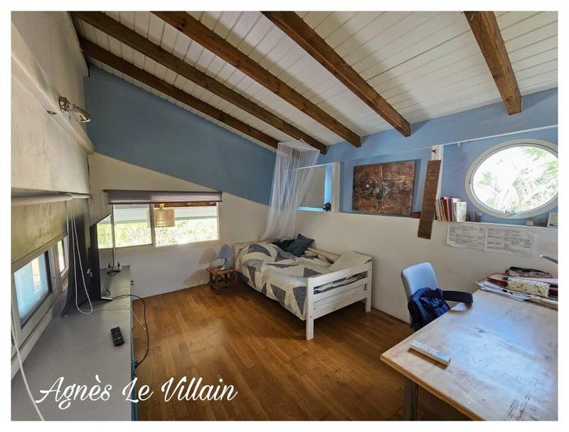 Maison - 137 m² - 4 pièces