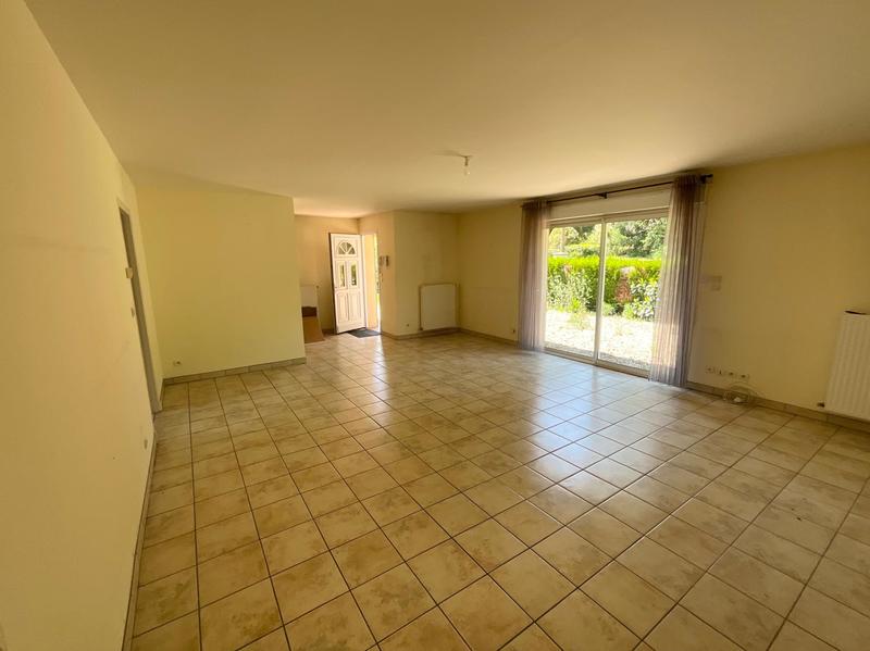 Maison - 122 m² - 4 pièces