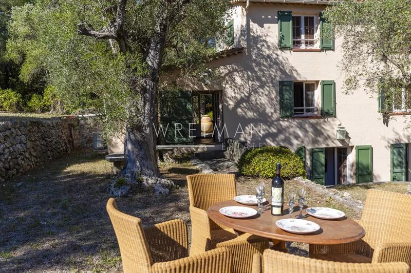 Maison - 174 m² - 7 pièces