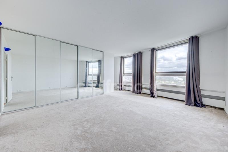 Appartement - 156 m² - 6 pièces