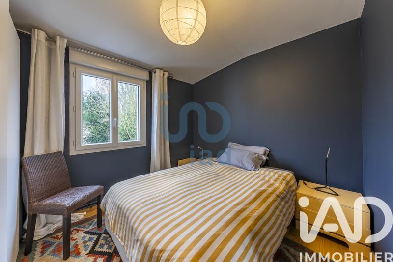 Maison - 180 m² - 8 pièces