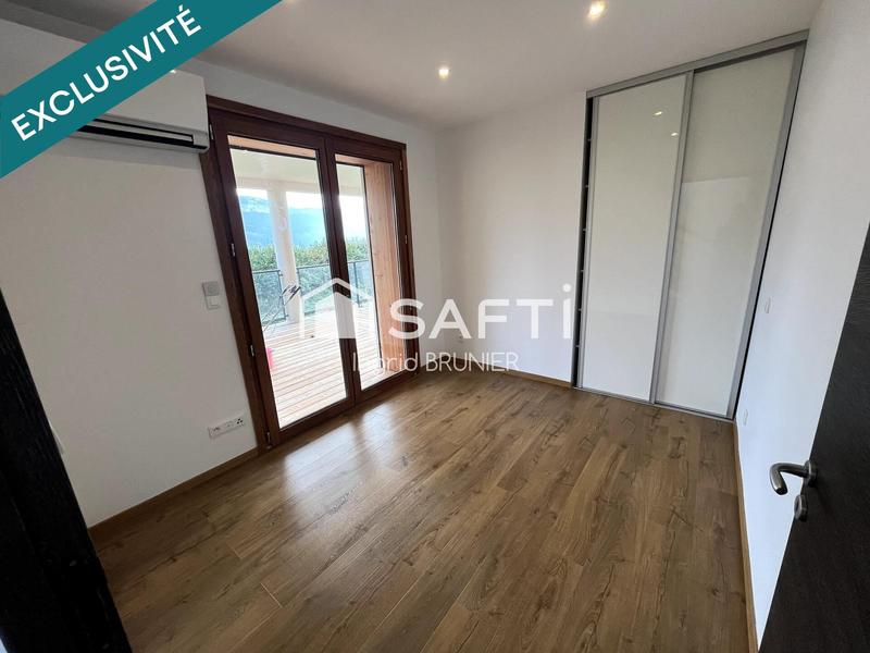 Villa - 102 m² - 4 pièces