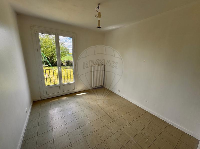 Maison - 98 m² - 5 pièces