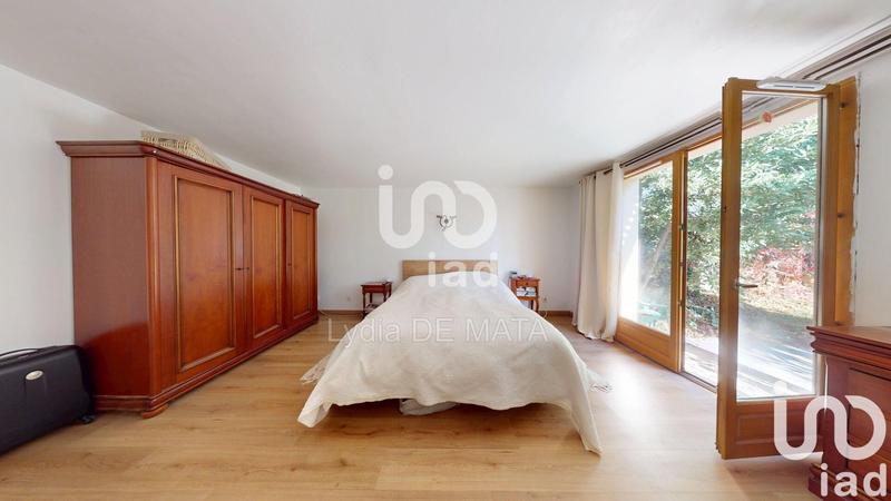 Maison de village - 186 m² - 9 pièces