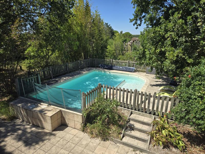 Maison ancienne - 296 m² - 11 pièces