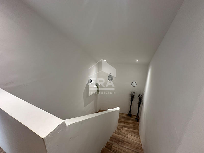 Maison - 192 m² - 6 pièces