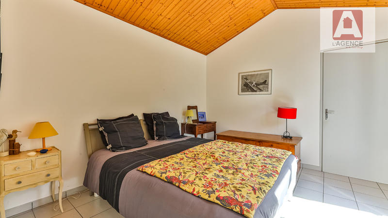 Maison - 198 m² - 7 pièces