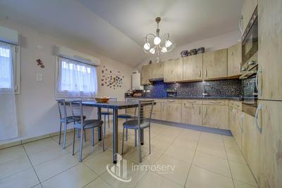 Appartement - 70 m² - 3 pièces