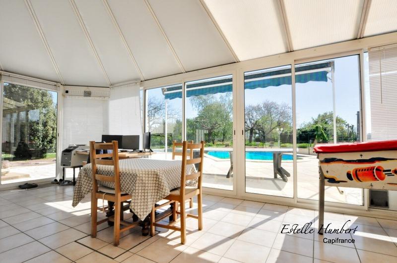 Maison - 205 m² - 10 pièces