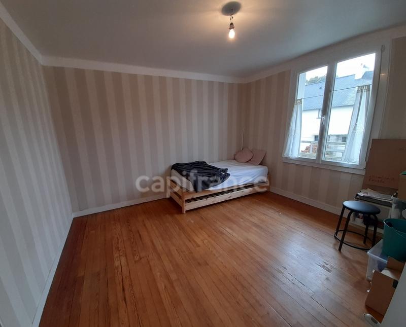 Maison - 83 m² - 4 pièces