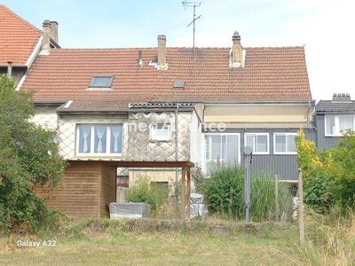 Maison - 163 m² - 8 pièces