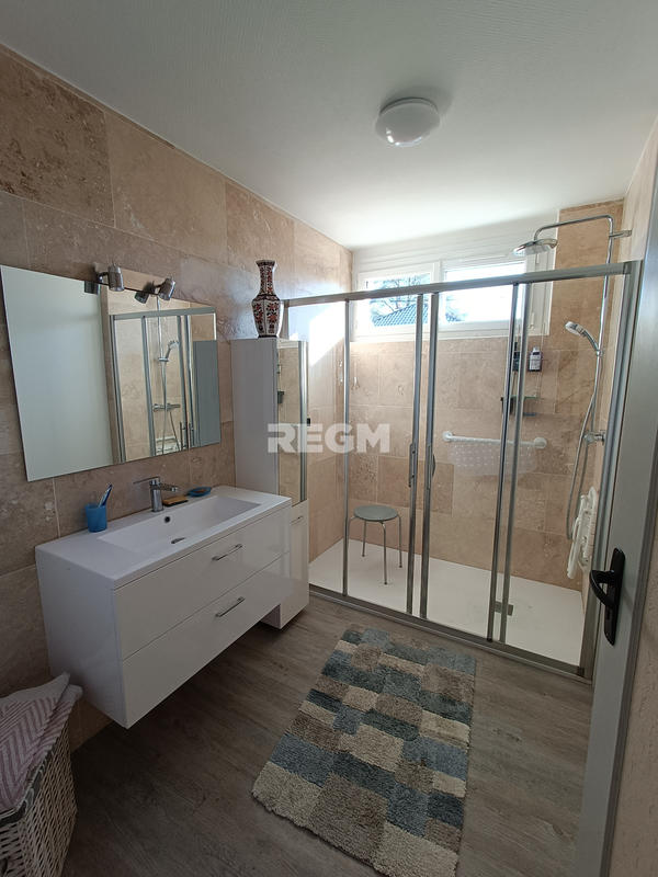 Maison - 135 m² - 7 pièces